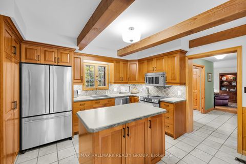 Photo 10 at 109 Crofters Grove, Dunrobin, Constance Bay