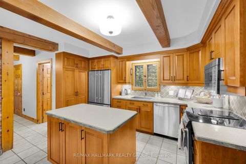 Photo 11 at 109 Crofters Grove, Dunrobin, Constance Bay