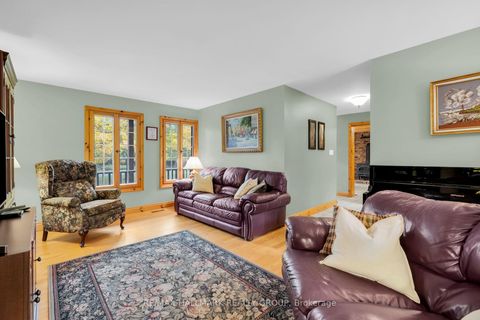 Photo 17 at 109 Crofters Grove, Dunrobin, Constance Bay