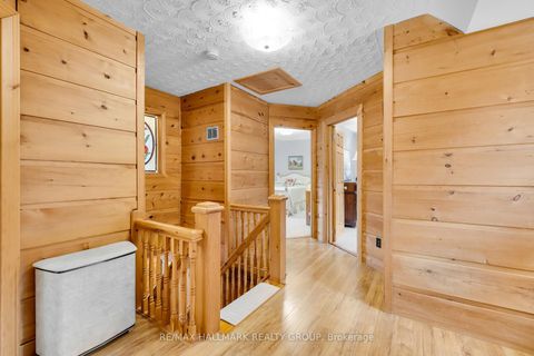 Photo 20 at 109 Crofters Grove, Dunrobin, Constance Bay