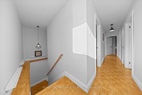 Photo 17 at 7 Gagnon Court, Beaverbrook, Kanata