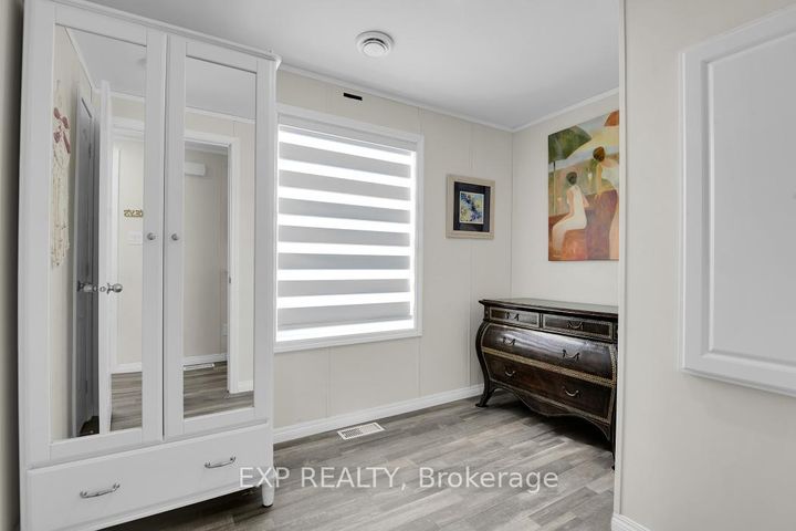 Photo 18 at 11 Bonner Street, Nepean (Industrial Park), Ottawa