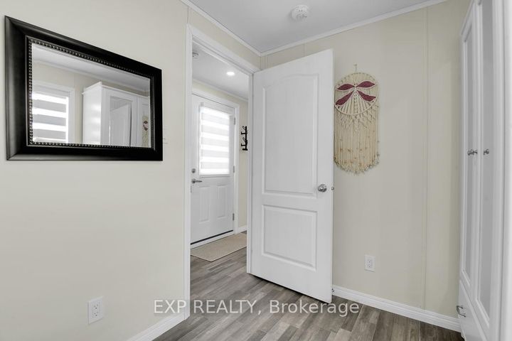 Photo 20 at 11 Bonner Street, Nepean (Industrial Park), Ottawa