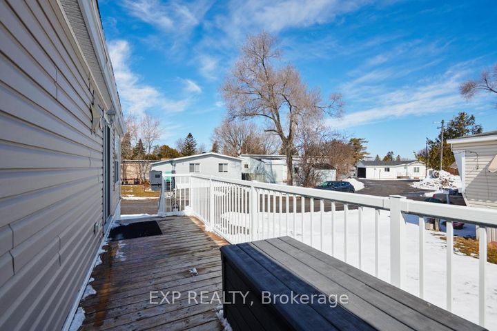 Photo 26 at 11 Bonner Street, Nepean (Industrial Park), Ottawa