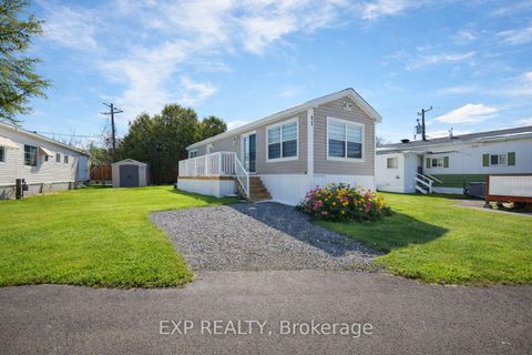 Photo 0 at 11 Bonner Street, Nepean (Industrial Park), Ottawa