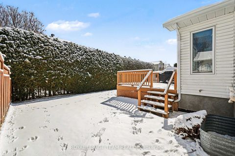 Photo 26 at 90 Moresby Drive, Bridlewood, Kanata