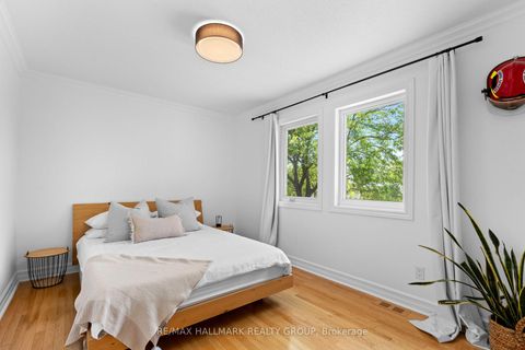 Photo 21 at 804 Adencliffe Drive, Fallingbrook/Ridgemount, Orleans