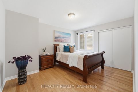 Photo 24 at 16 Sweetbay Circle, Stittsville (North), Stittsville