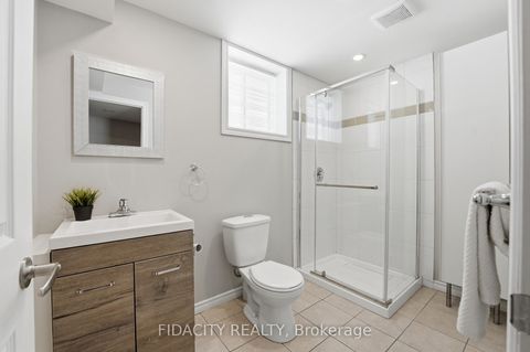 Photo 35 at 16 Sweetbay Circle, Stittsville (North), Stittsville