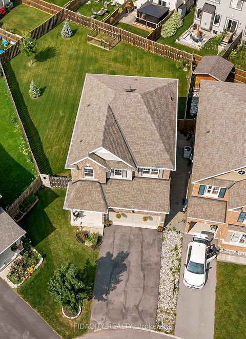 Photo 37 at 16 Sweetbay Circle, Stittsville (North), Stittsville