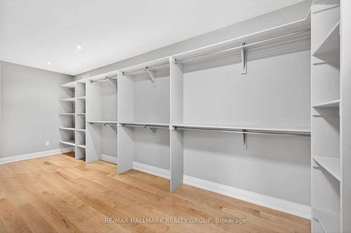 Photo 22 at 114 Rita Avenue, Nepean (Meadowlands/St. Claire Gardens), Ottawa