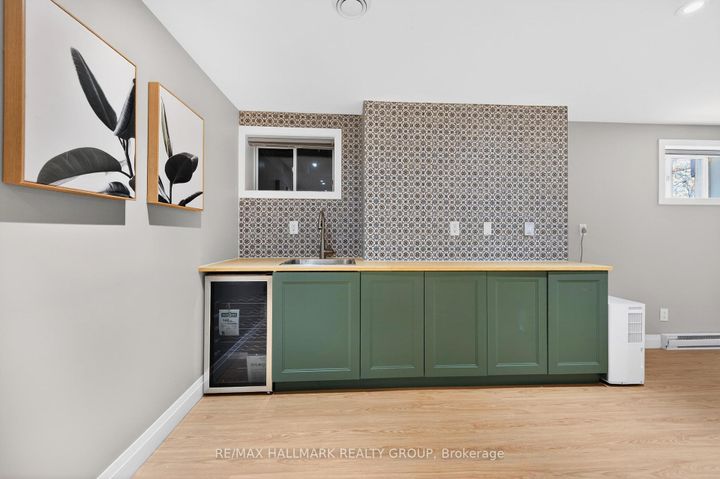 Photo 37 at 114 Rita Avenue, Nepean (Meadowlands/St. Claire Gardens), Ottawa