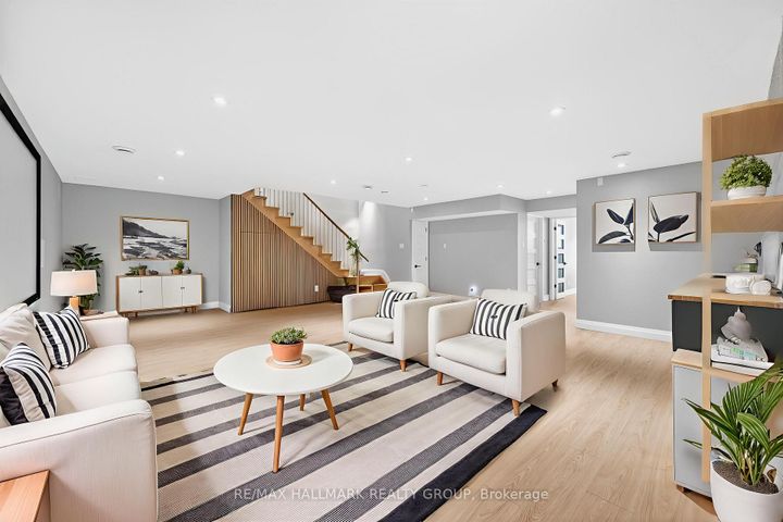 Photo 38 at 114 Rita Avenue, Nepean (Meadowlands/St. Claire Gardens), Ottawa