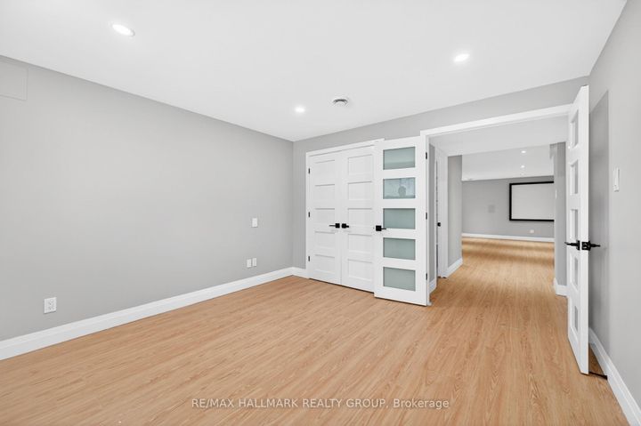 Photo 43 at 114 Rita Avenue, Nepean (Meadowlands/St. Claire Gardens), Ottawa