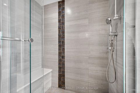 Photo 26 at 114 Rita Avenue, Nepean (Meadowlands/St. Claire Gardens), Ottawa