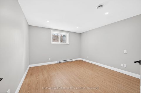 Photo 42 at 114 Rita Avenue, Nepean (Meadowlands/St. Claire Gardens), Ottawa