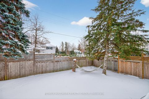 Photo 46 at 114 Rita Avenue, Nepean (Meadowlands/St. Claire Gardens), Ottawa