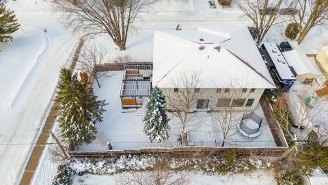 Photo 48 at 114 Rita Avenue, Nepean (Meadowlands/St. Claire Gardens), Ottawa