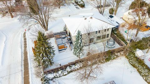 Photo 49 at 114 Rita Avenue, Nepean (Meadowlands/St. Claire Gardens), Ottawa