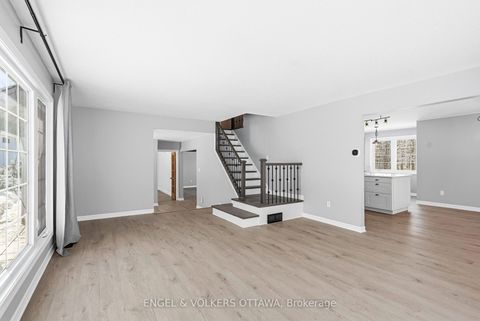 Photo 11 at 3415 Torbolton Ridge Road, Dunrobin, Constance Bay