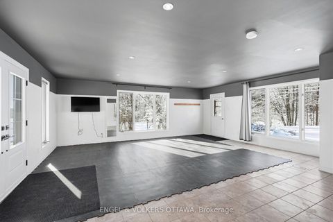 Photo 21 at 3415 Torbolton Ridge Road, Dunrobin, Constance Bay