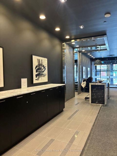 Photo 7 at 714 - 224 Lyon Street N, Ottawa Centre