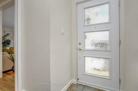 Photo 1 at 27 Winchester Drive, Glencairn/Hazeldean, Kanata