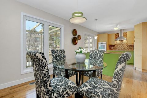 Photo 9 at 27 Winchester Drive, Glencairn/Hazeldean, Kanata