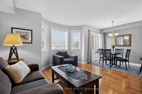 Photo 14 at 114 Tandalee Crescent, Emerald Meadows/Trailwest, Kanata