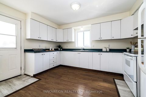 Photo 15 at 19 Thomas Street, SMITHS FALLS, Smiths Falls