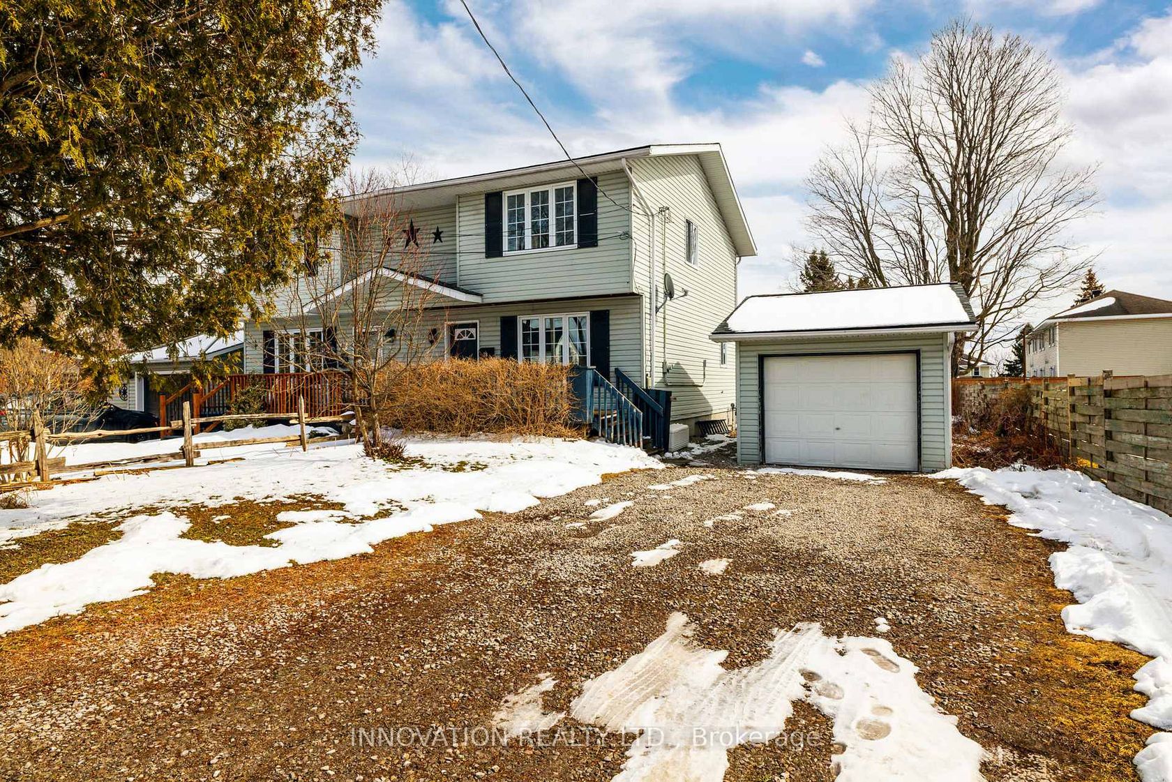 19 Thomas Street, SMITHS FALLS, Smiths Falls 2