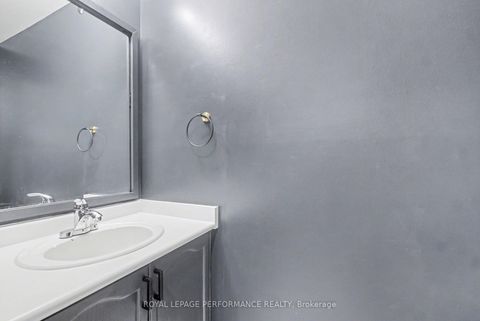 Photo 12 at 1403 beaucourt Place, Fallingbrook/Ridgemount, Orleans