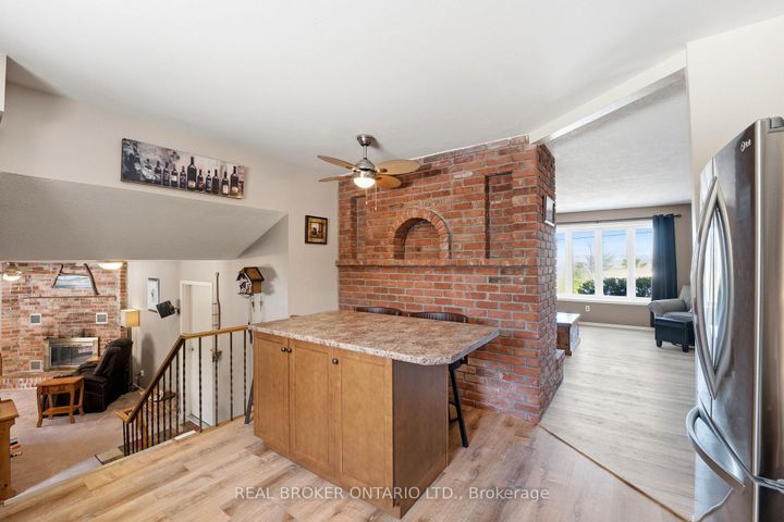 Photo 10 at 109 Highview Drive, Constance Bay