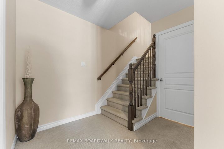 Photo 9 at 135 Wild Senna Way, Nepean (Longfields), Ottawa