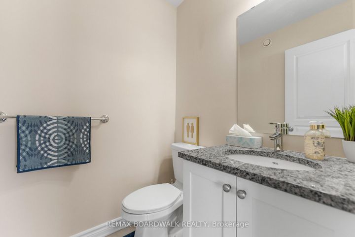 Photo 15 at 135 Wild Senna Way, Nepean (Longfields), Ottawa