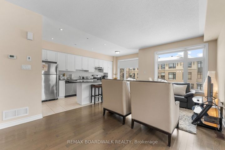 Photo 16 at 135 Wild Senna Way, Nepean (Longfields), Ottawa