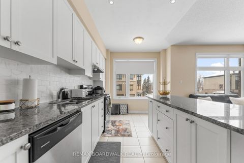 Photo 18 at 135 Wild Senna Way, Nepean (Longfields), Ottawa