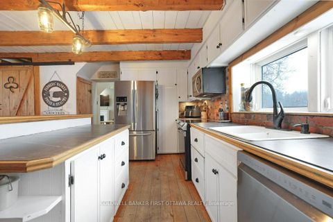 Photo 23 at 3968 Diamondview Road, Fitzroy, Carp