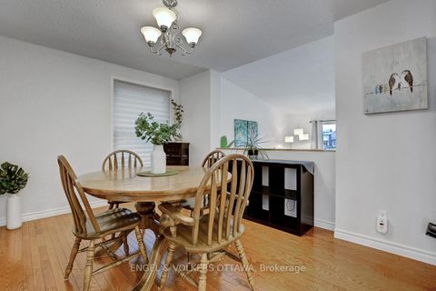Photo 3 at 206 Sherway Drive, Nepean (Pheasant Run), Ottawa