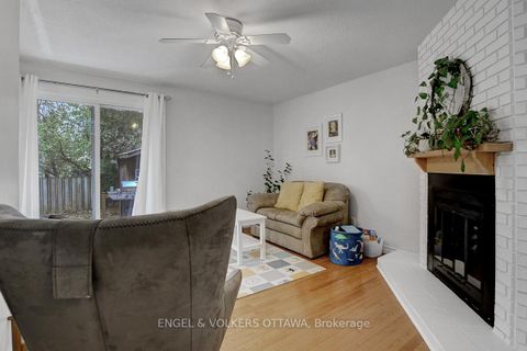 Photo 13 at 206 Sherway Drive, Nepean (Pheasant Run), Ottawa