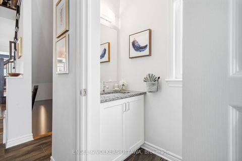 Photo 4 at 719 Twist Way, Emerald Meadows/Trailwest, Kanata