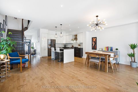 Photo 11 at 719 Twist Way, Emerald Meadows/Trailwest, Kanata