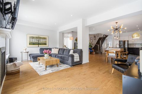 Photo 16 at 719 Twist Way, Emerald Meadows/Trailwest, Kanata