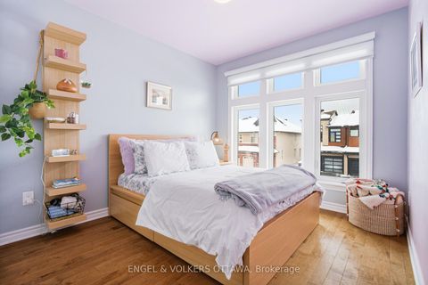 Photo 38 at 719 Twist Way, Emerald Meadows/Trailwest, Kanata