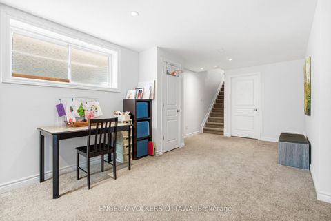 Photo 44 at 719 Twist Way, Emerald Meadows/Trailwest, Kanata