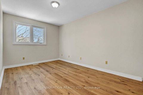 Photo 15 at 25 Equestrian Drive, Bridlewood, Kanata