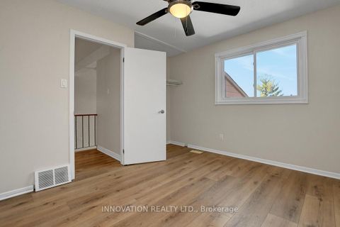 Photo 19 at 25 Equestrian Drive, Bridlewood, Kanata