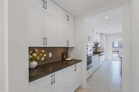 Photo 7 at 1027 PARABOLICA Way, Kanata Lakes/Heritage Hills, Kanata