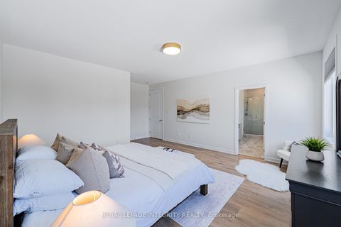 Photo 26 at 1027 PARABOLICA Way, Kanata Lakes/Heritage Hills, Kanata