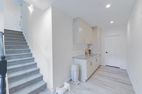 Photo 40 at 1027 PARABOLICA Way, Kanata Lakes/Heritage Hills, Kanata